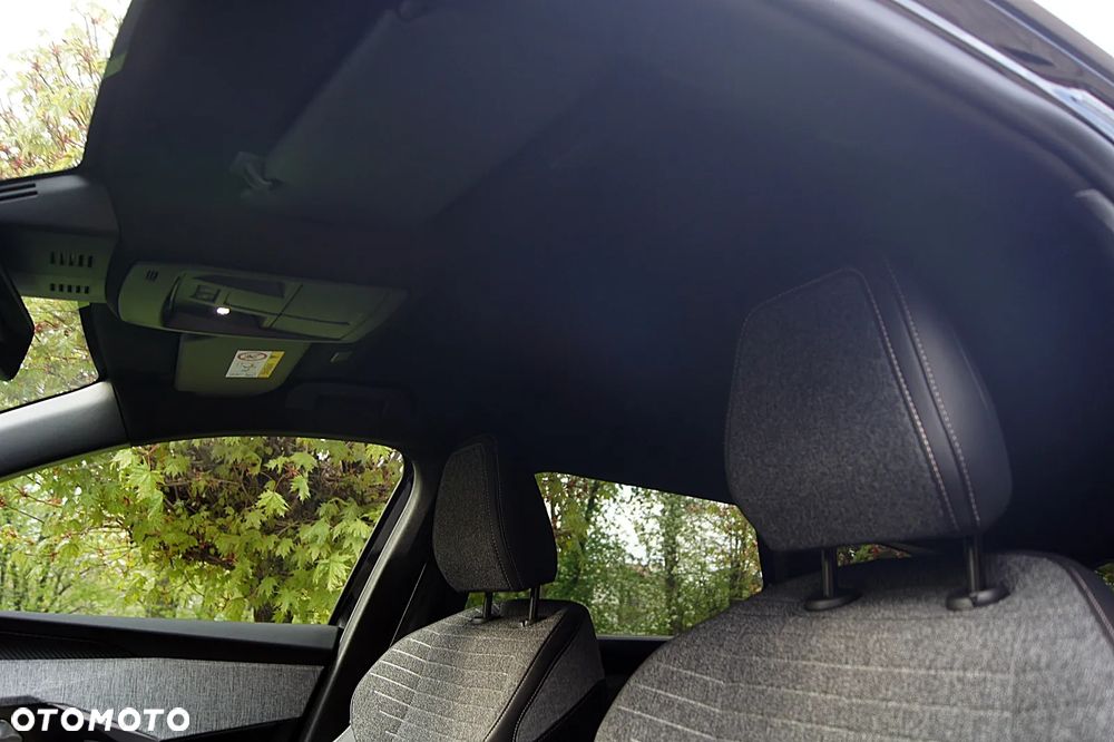 Peugeot 5008 Hybrid 136 e-DSC Allure Pack - 23