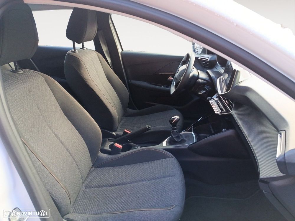 Peugeot 208 1.2 PureTech Style - 15