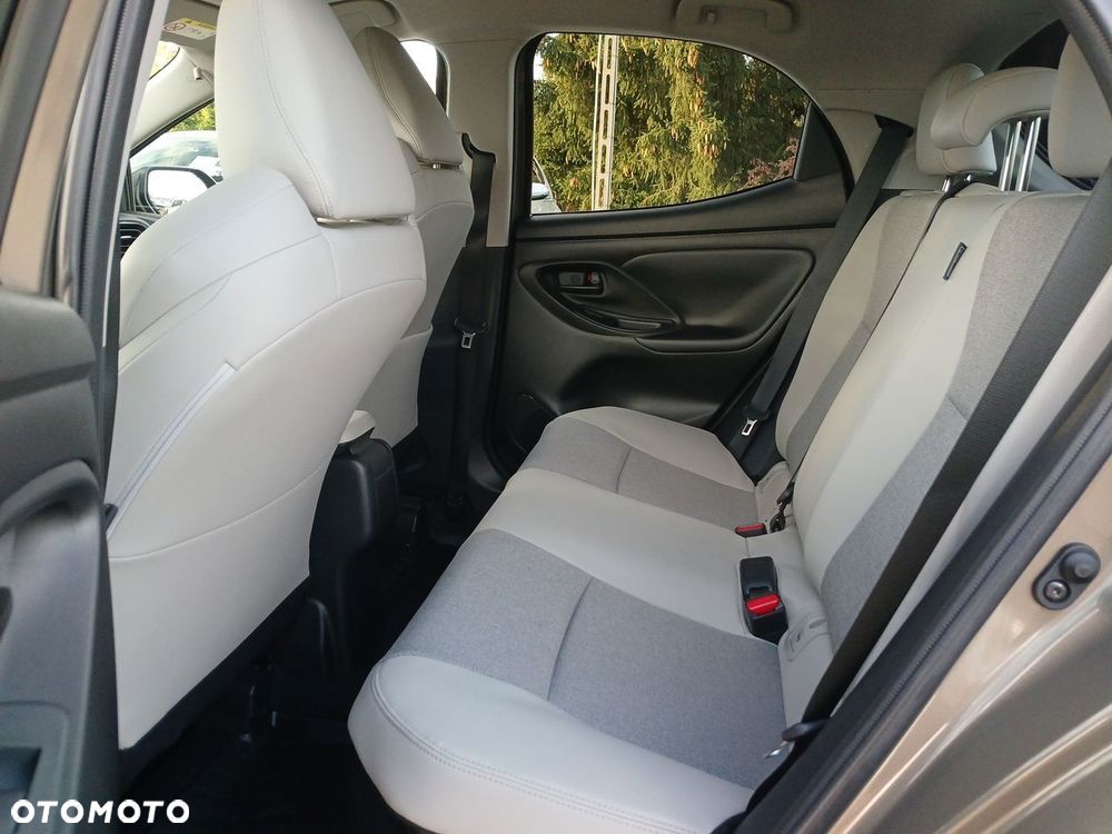 Toyota Yaris - 19