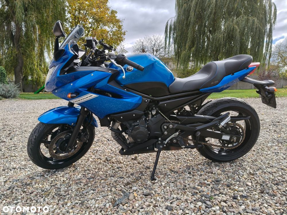 Yamaha XJ - 2