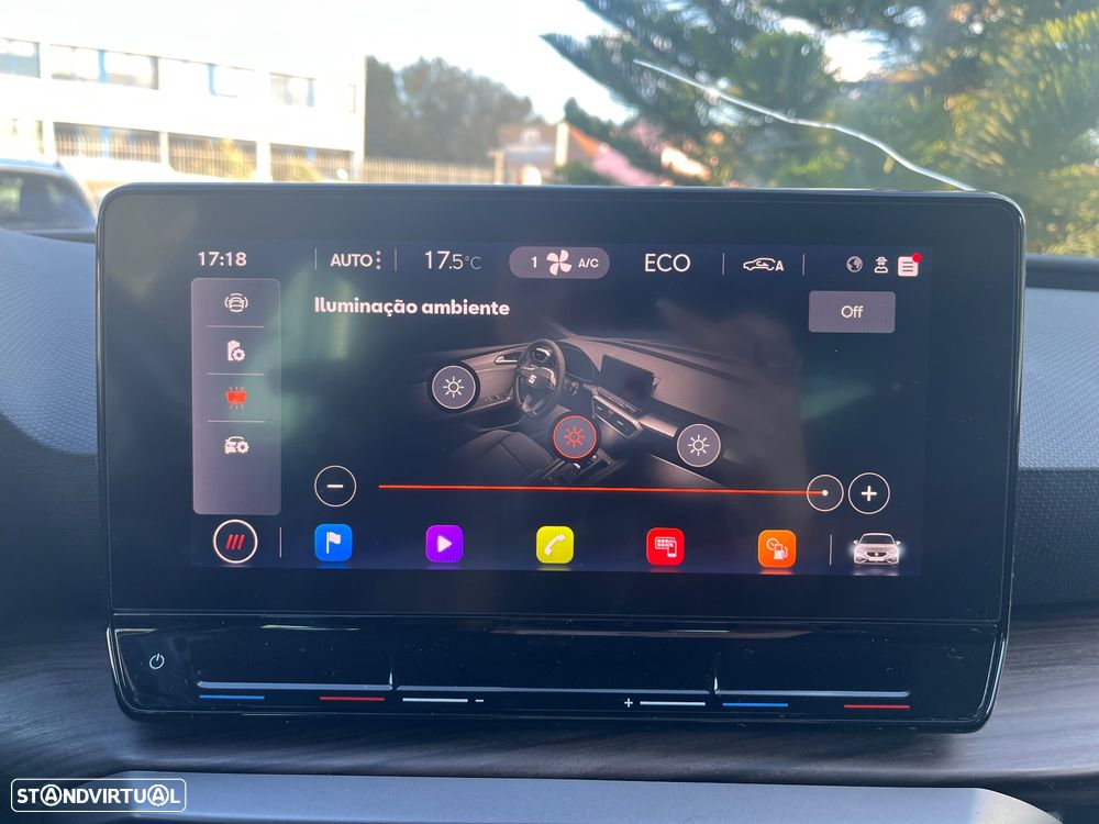 SEAT Leon 1.4 e-Hybrid Xcellence DSG - 47