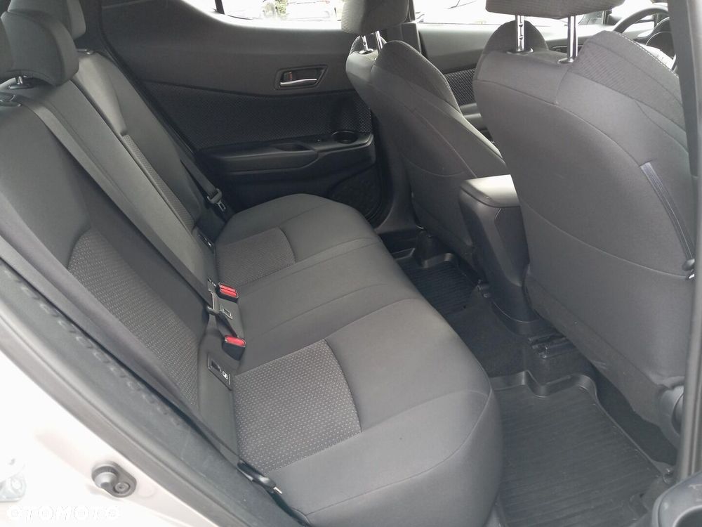 Toyota C-HR 1.2 T GPF Premium - 10