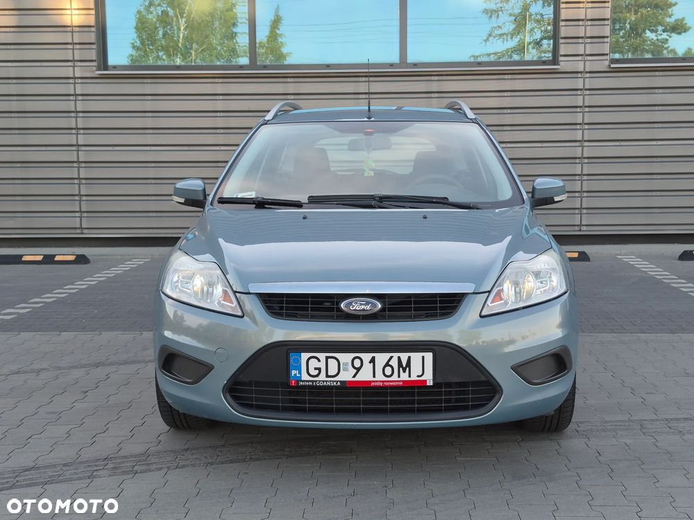 Ford Focus 1.6 X100 - 10