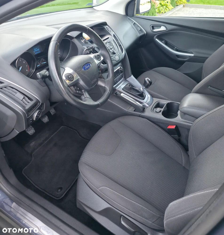 Ford Focus 1.6 EcoBoost Titanium - 13