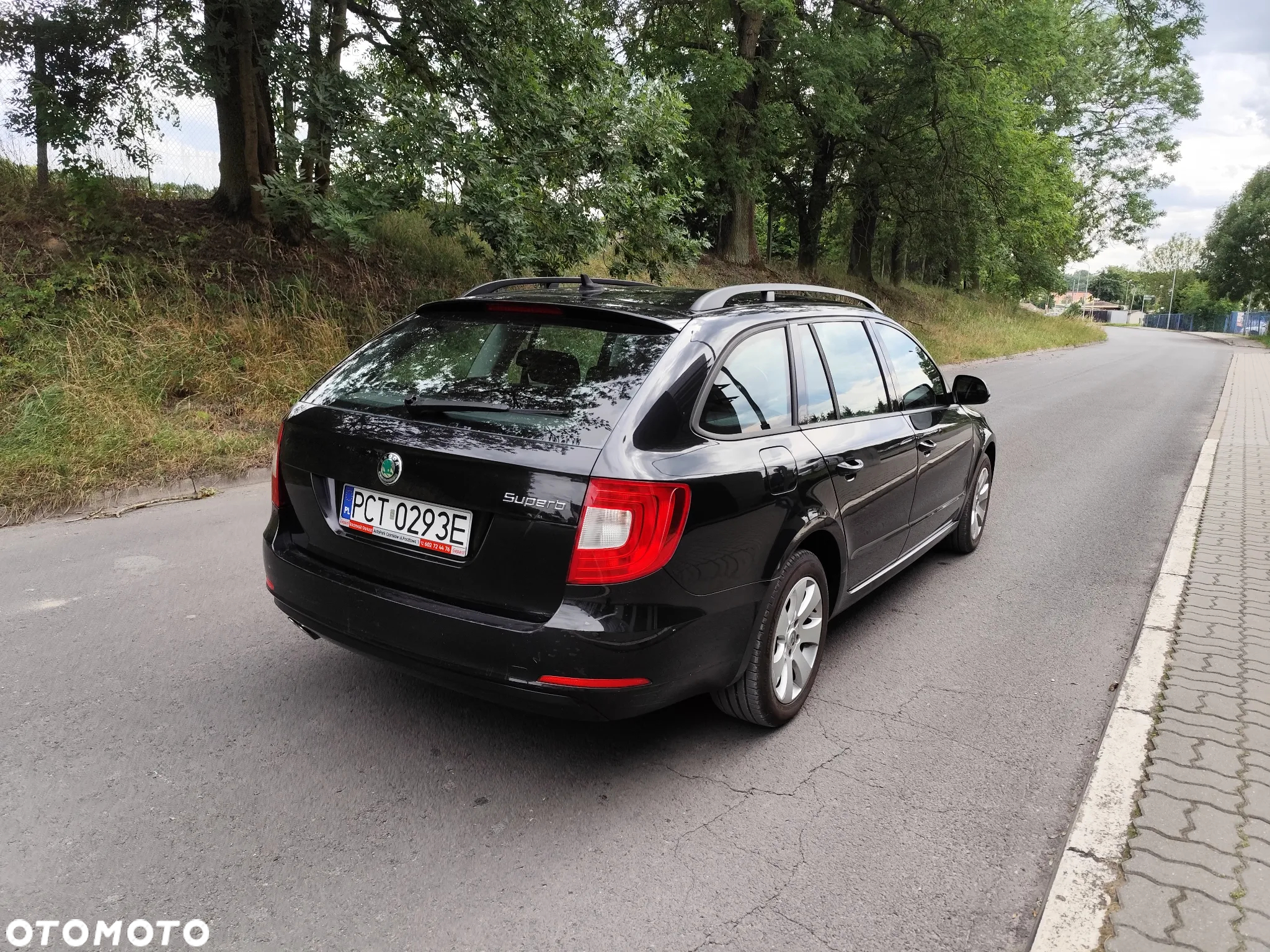 Skoda Superb 2.0 TDI Business - 4