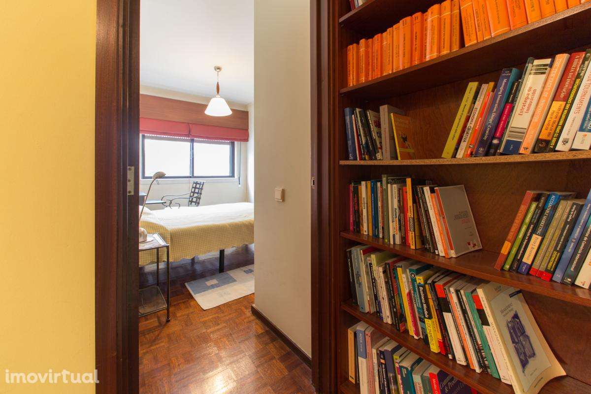Quarto - localizado em Telheiras Lisbon - Grande imagem: 3/10