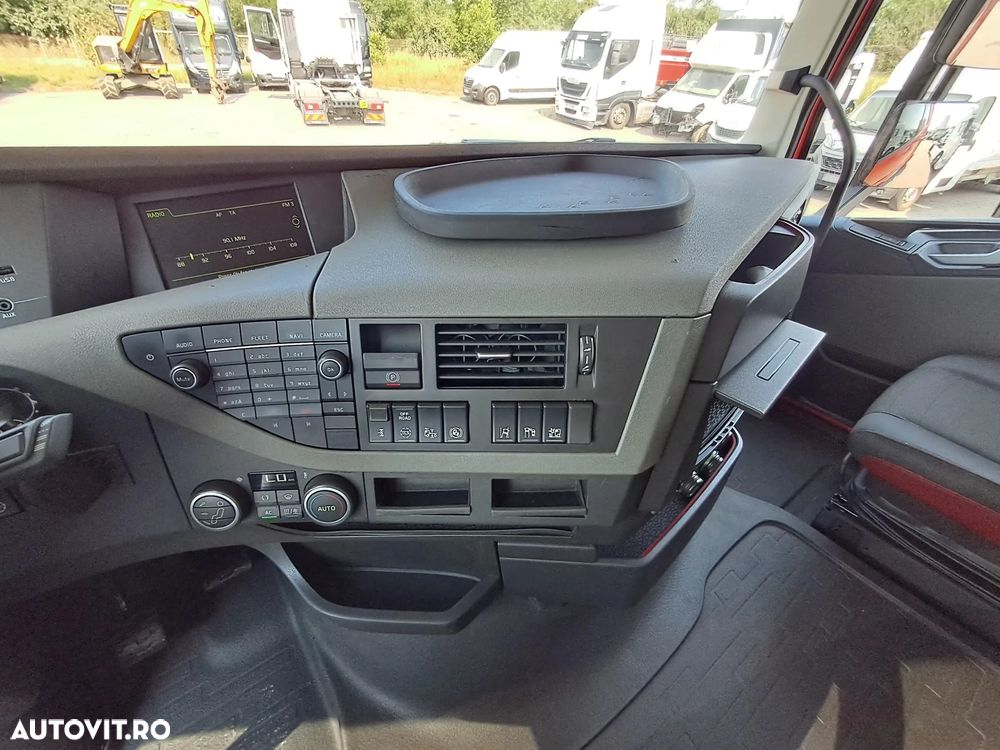 Volvo FH 460 GLOBETROTTER 470CP AUTOMAT EURO 6 - 20