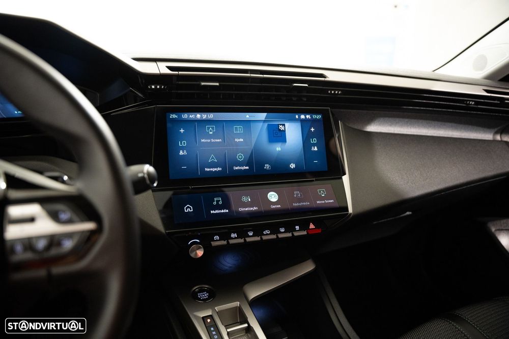 Peugeot 408 1.2 Hybrid Allure e-DCS6 - 12