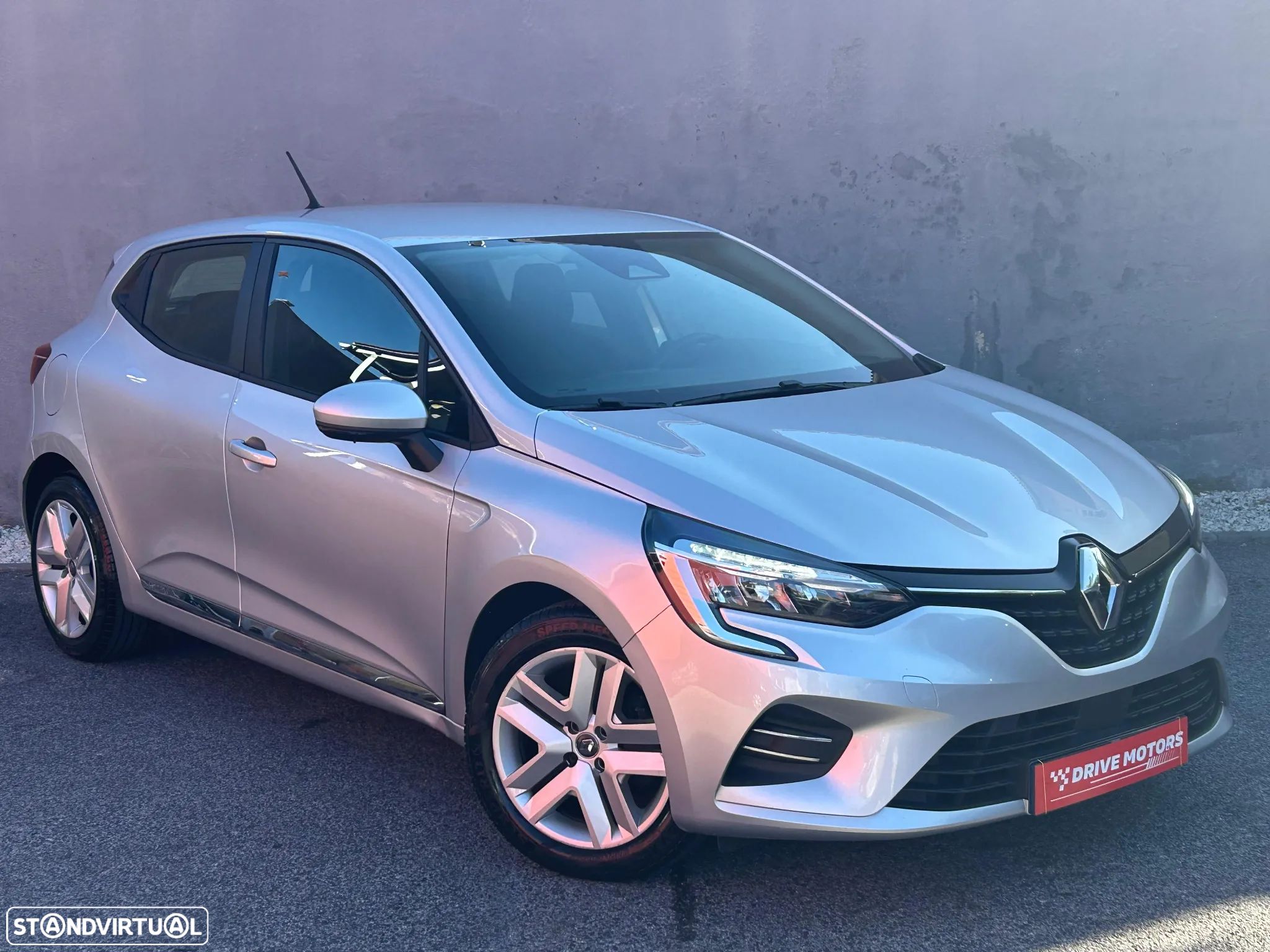 Renault Clio BLUE dCi 85 BUSINESS EDITION - 1