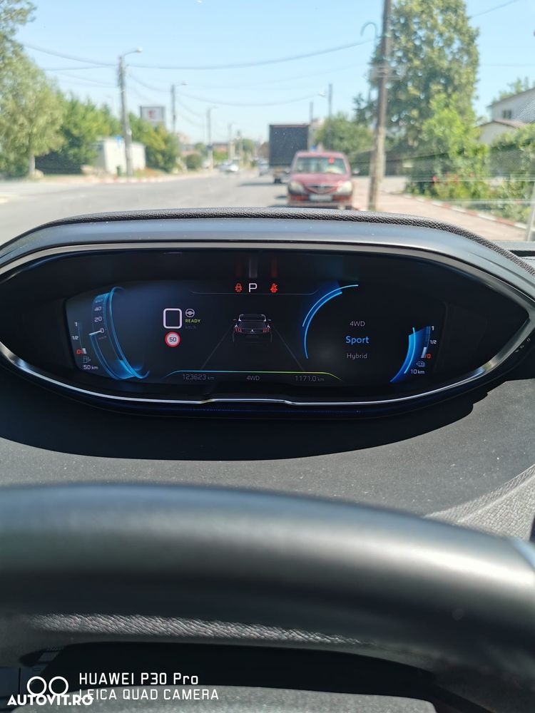 Peugeot 3008 PHEV 300 EAT8 4X4 GT - 14