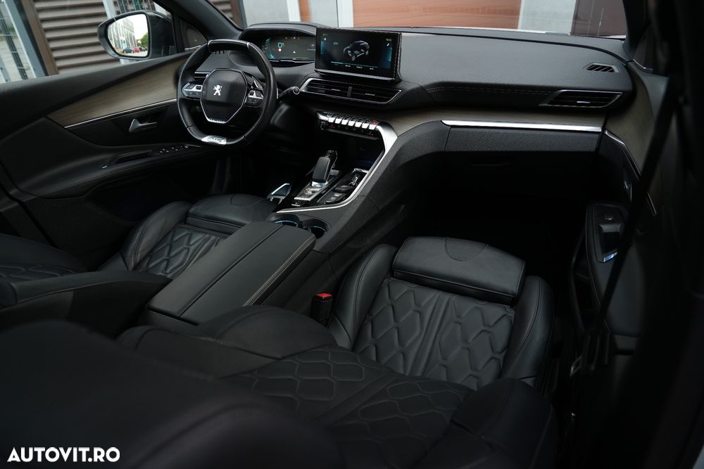 Peugeot 3008 PHEV EAT8 4X4 GT Pack - 20