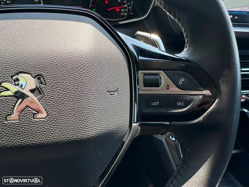 Peugeot 2008 1.2 PureTech Allure EAT8 - 16