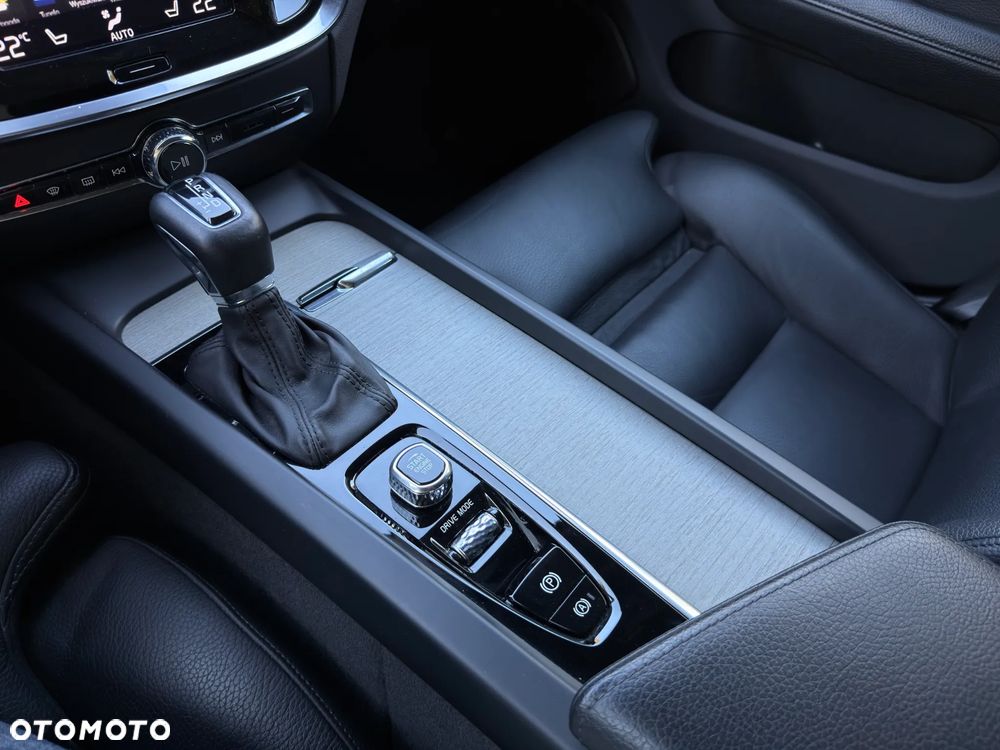 Volvo V60 T6 AWD Geartronic Inscription - 19