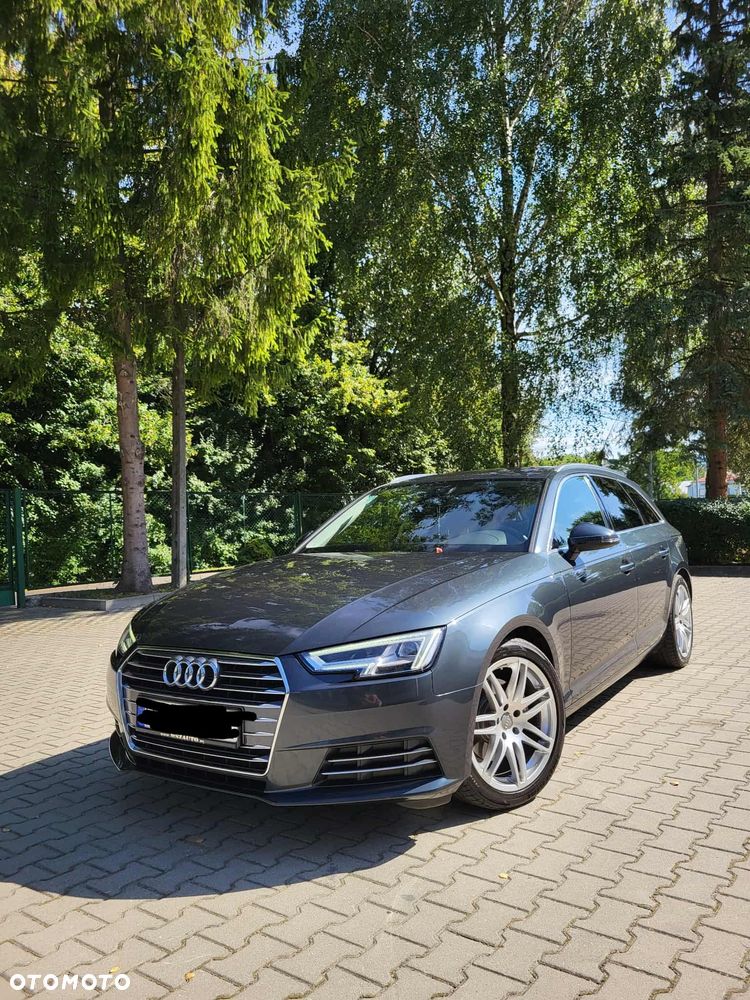 Audi A4 Avant 2.0 TDI Sport S tronic - 24