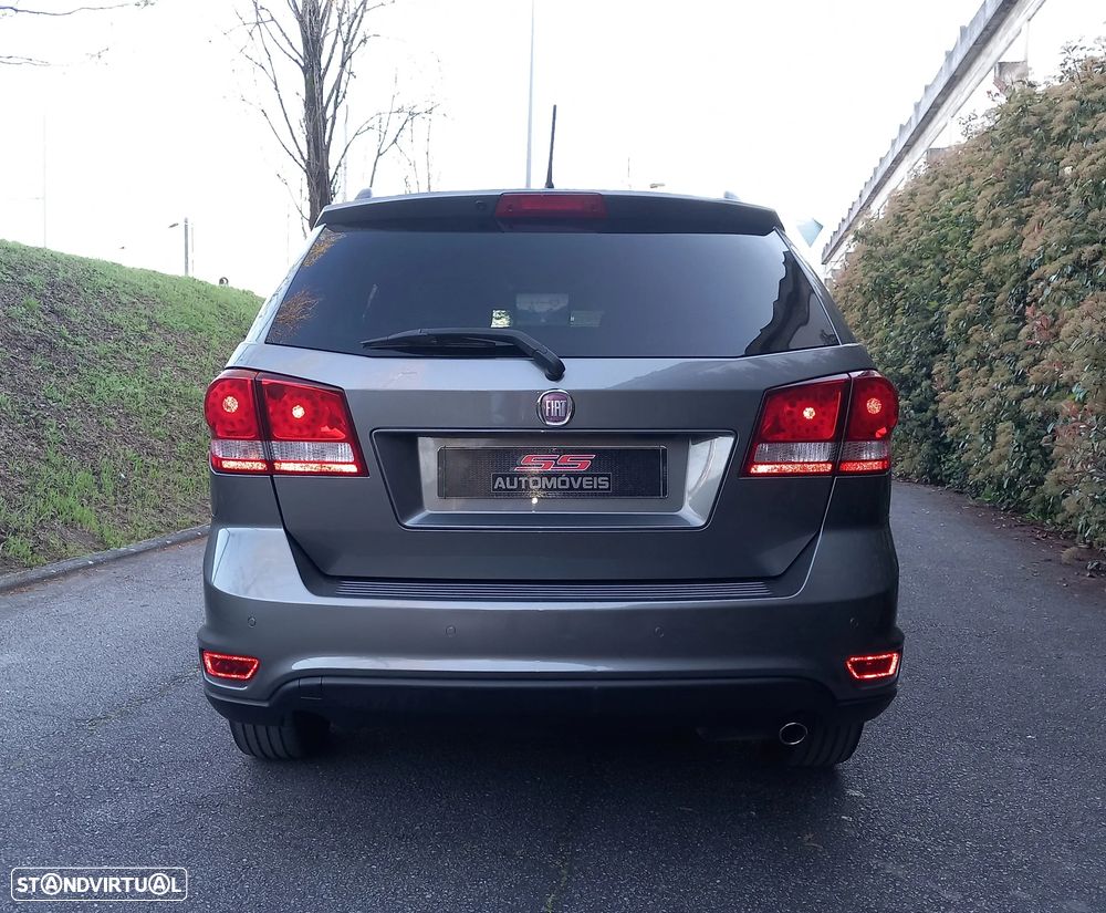 Fiat Freemont 2.0 M-Jet BlackCode - 33