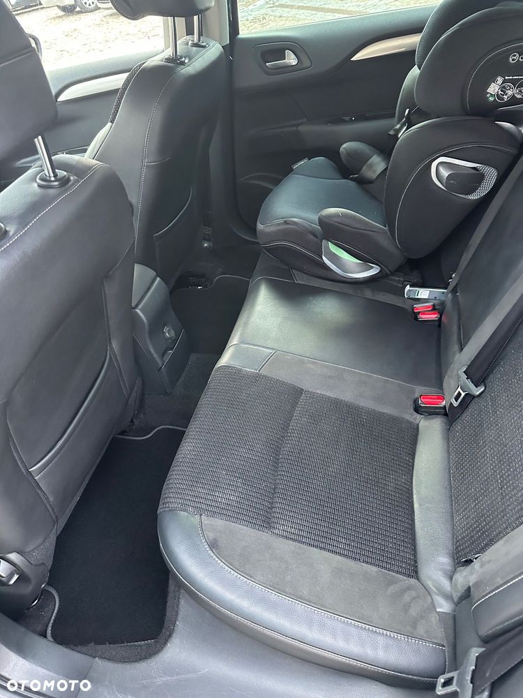 Citroën C4 1.6 BlueHDi Shine S&S - 5