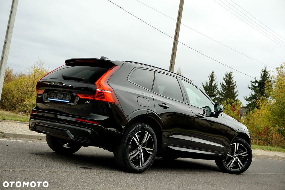 Volvo XC 60 B4 D Plus Dark - 7
