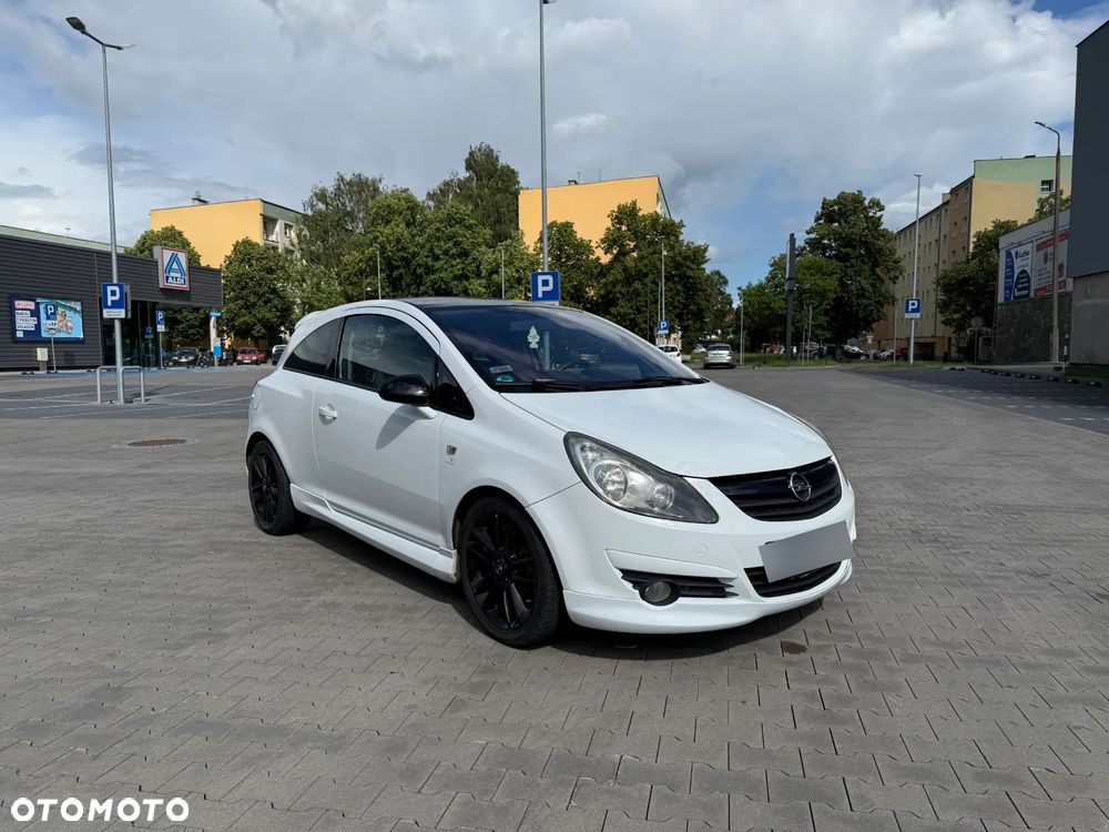 Opel Corsa 1.2 16V Limited Edition - 1