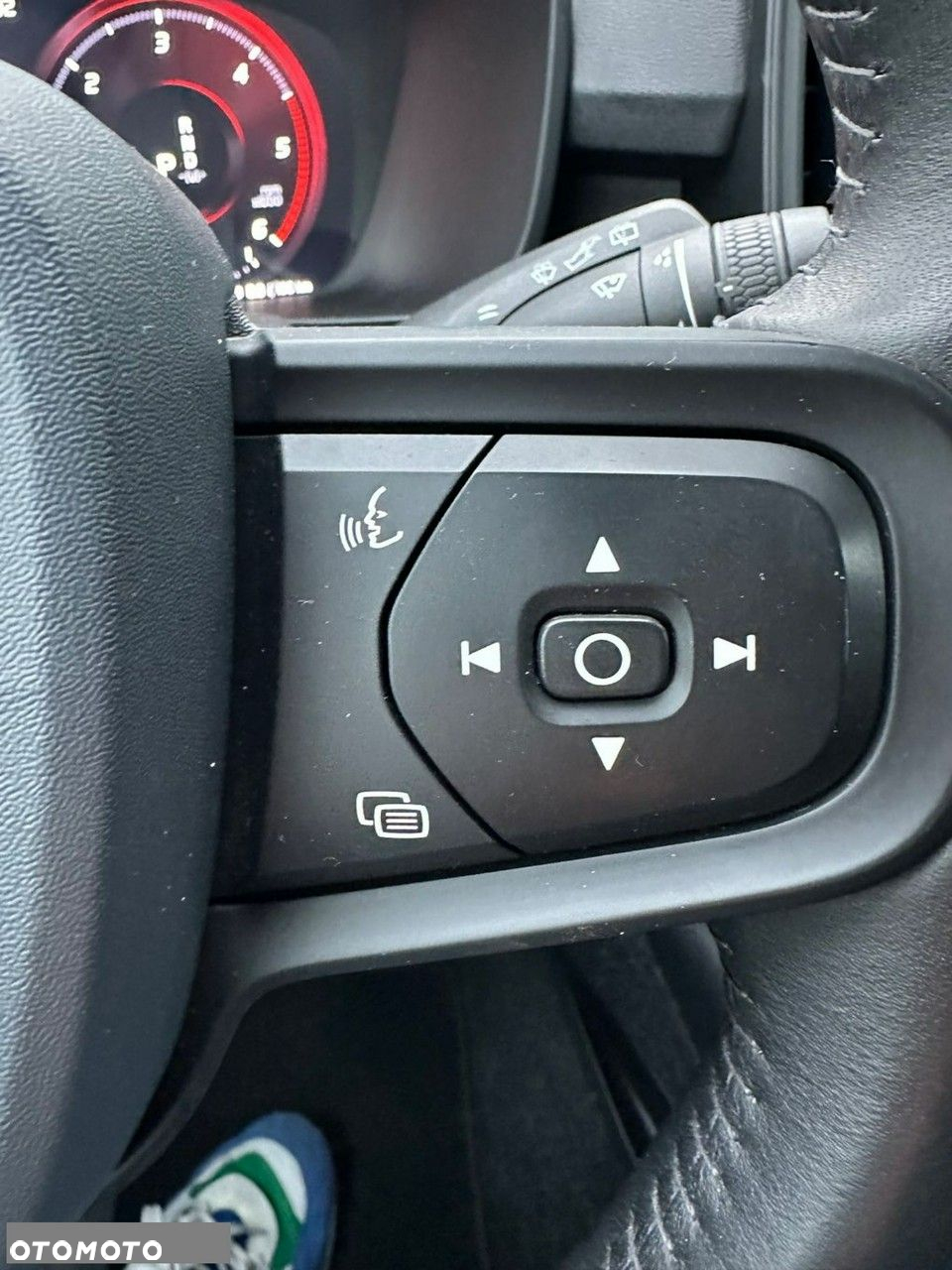Volvo XC 40 D3 AWD Momentum - 10