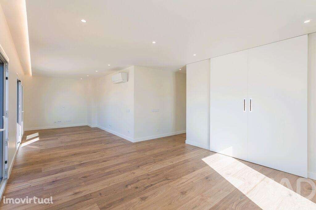 Apartamento T2 em Cascais e Estoril de 126,00 m2 - Grande imagem: 5/30