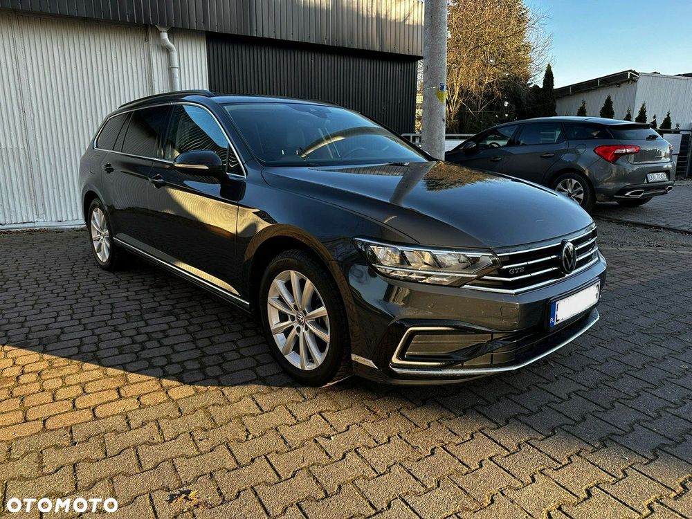 Volkswagen Passat - 6