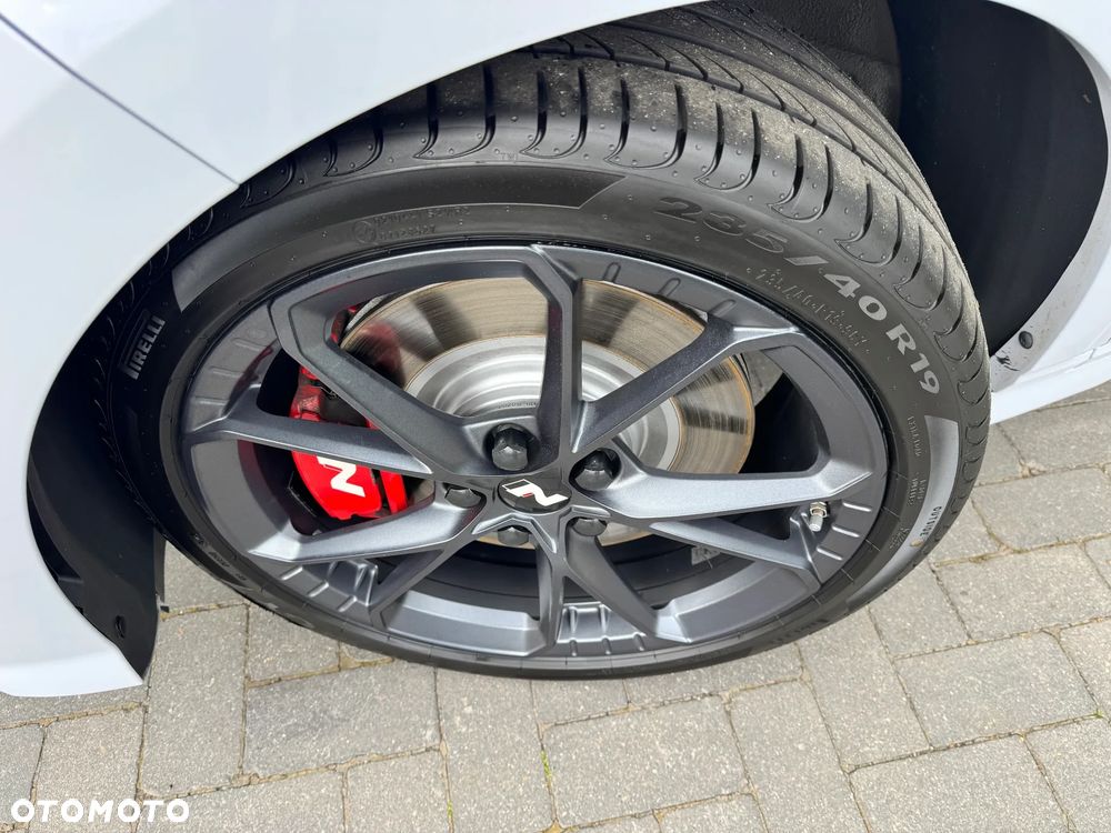 Hyundai Kona - 35