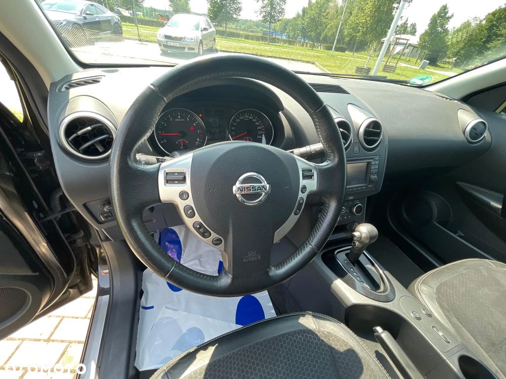Nissan Qashqai - 13
