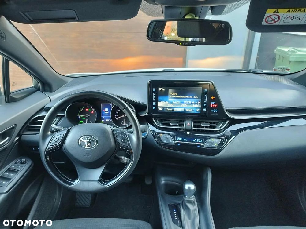 Toyota C-HR 1.8 Hybrid Dynamic - 7