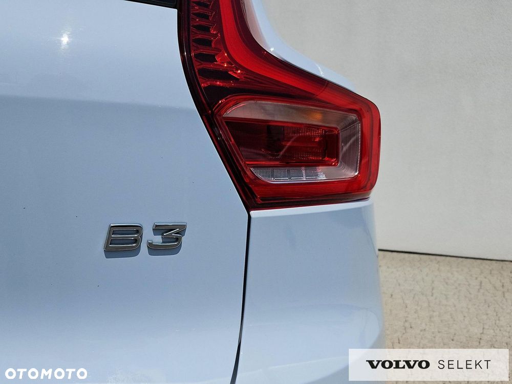 Volvo XC 40 - 33