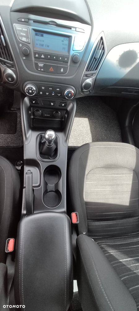 Hyundai ix35 1.6 2WD Fifa World Cup Edition - 16