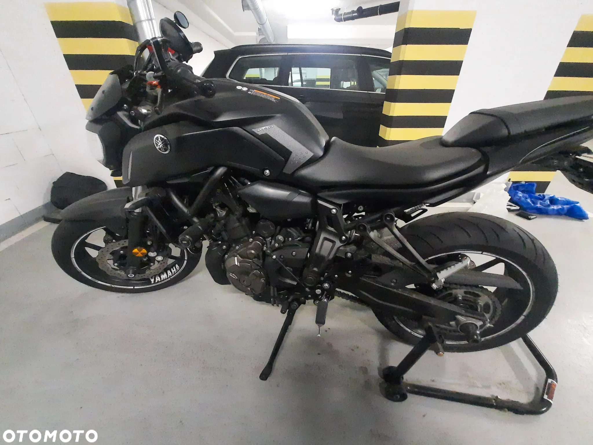 Yamaha MT - 6