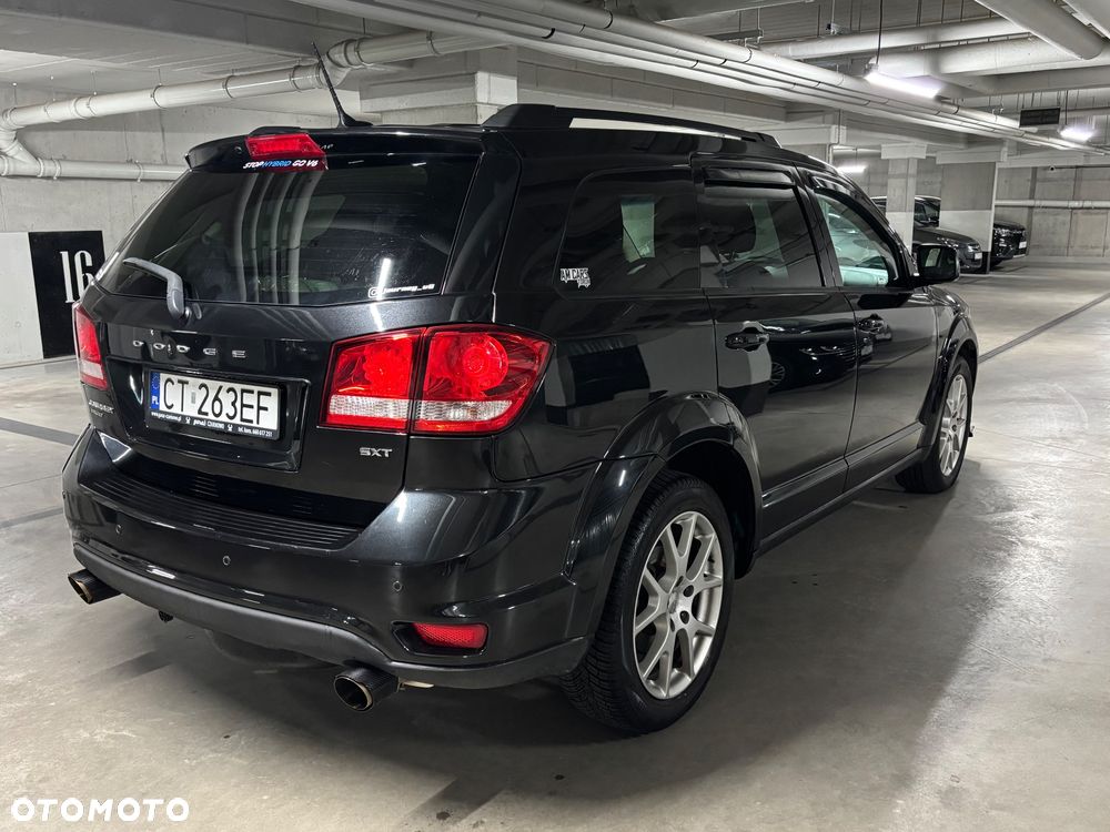 Dodge Journey - 4