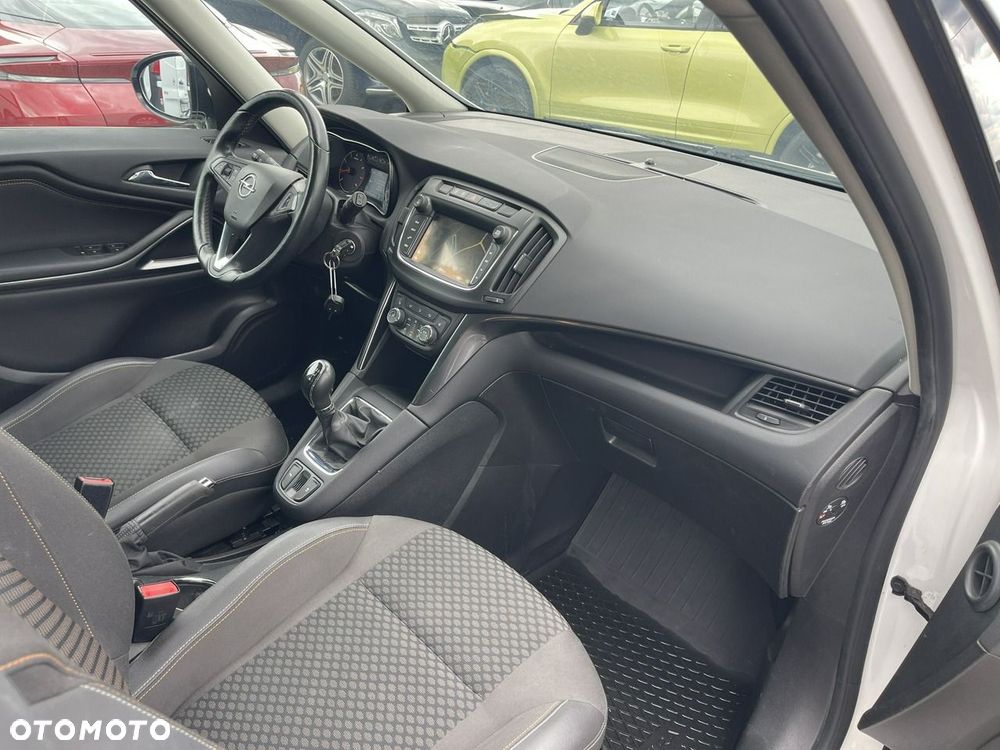 Opel Zafira 1.4 Turbo (ecoFLEX) Start/Stop Business Edition - 10