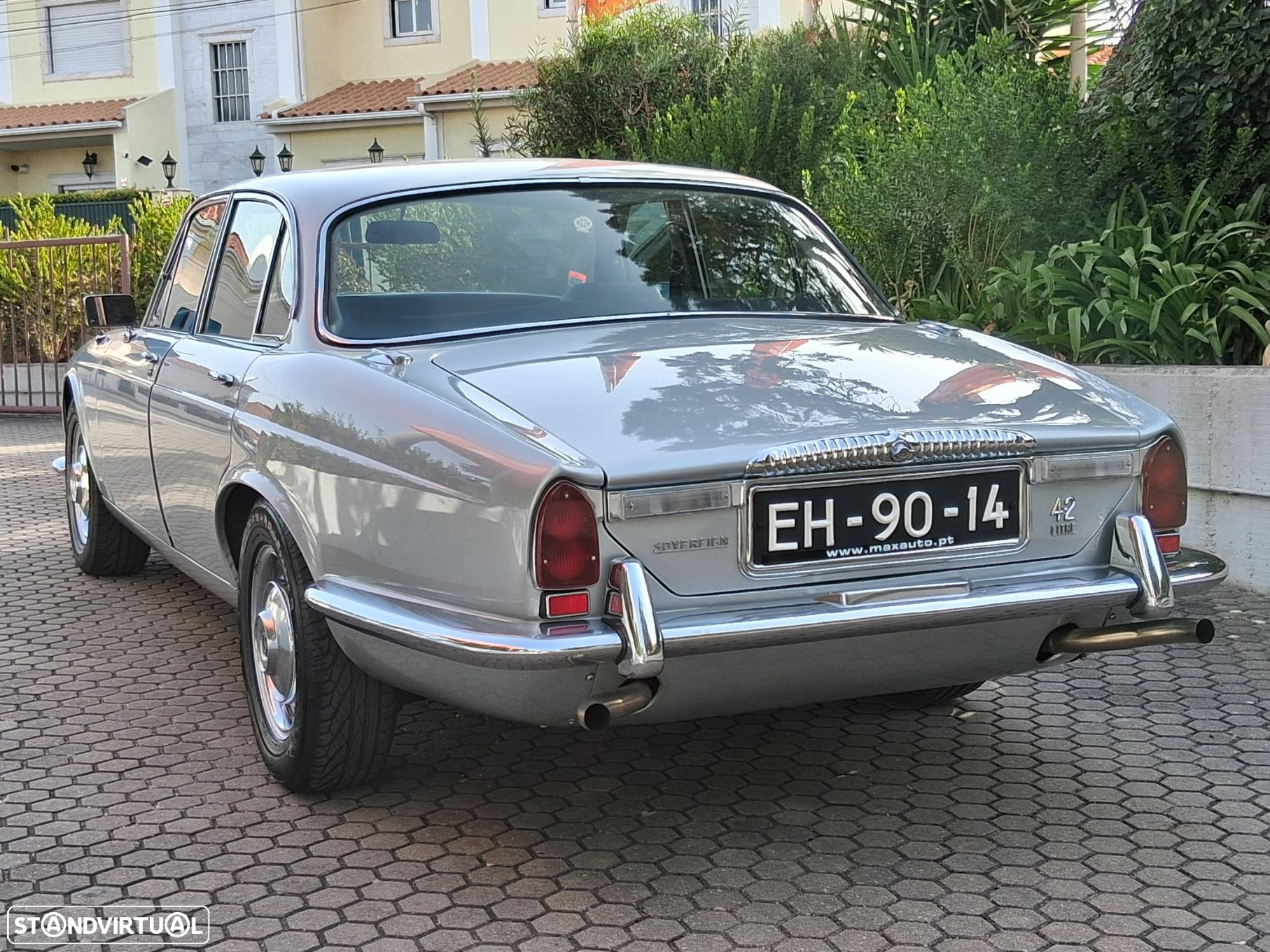 Daimler Sovereign - 5