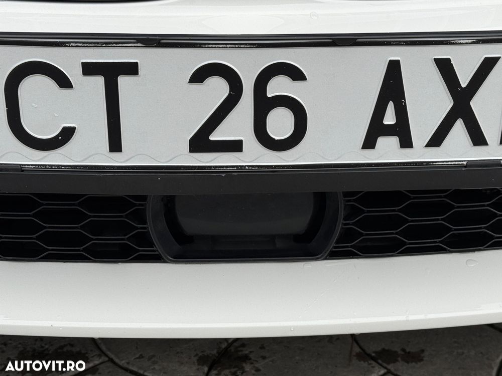 BMW Seria 5 520d Aut. M Sport Edition - 9