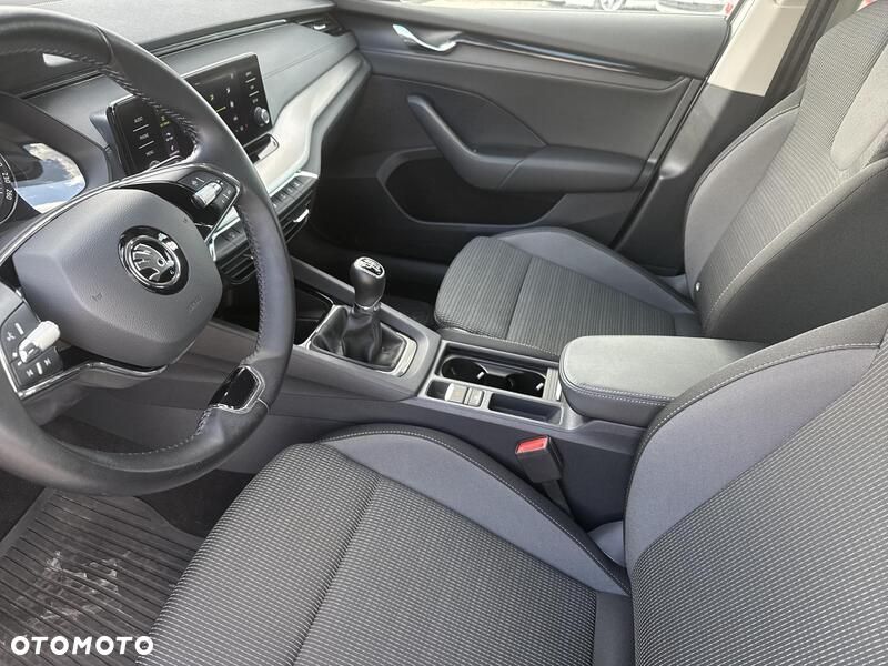 Skoda Octavia 1.5 TSI ACT Ambition - 11