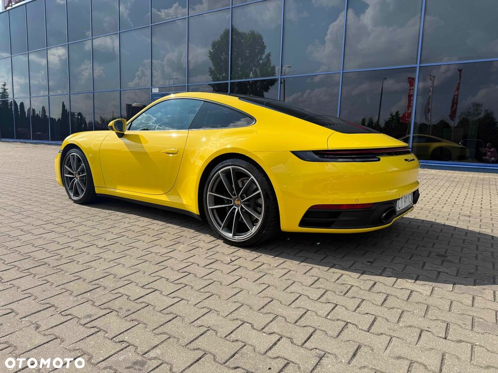 Porsche 911 Carrera S - 3
