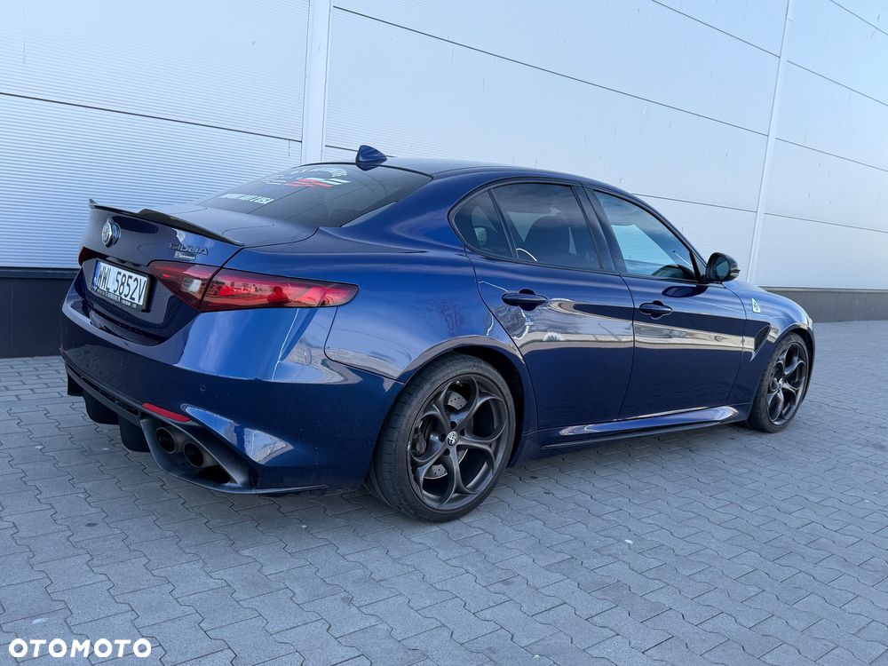 Alfa Romeo Giulia - 5