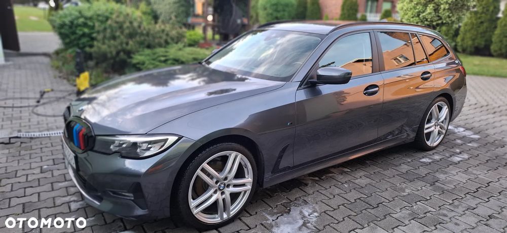 BMW Seria 3 318d Business Edition - 26