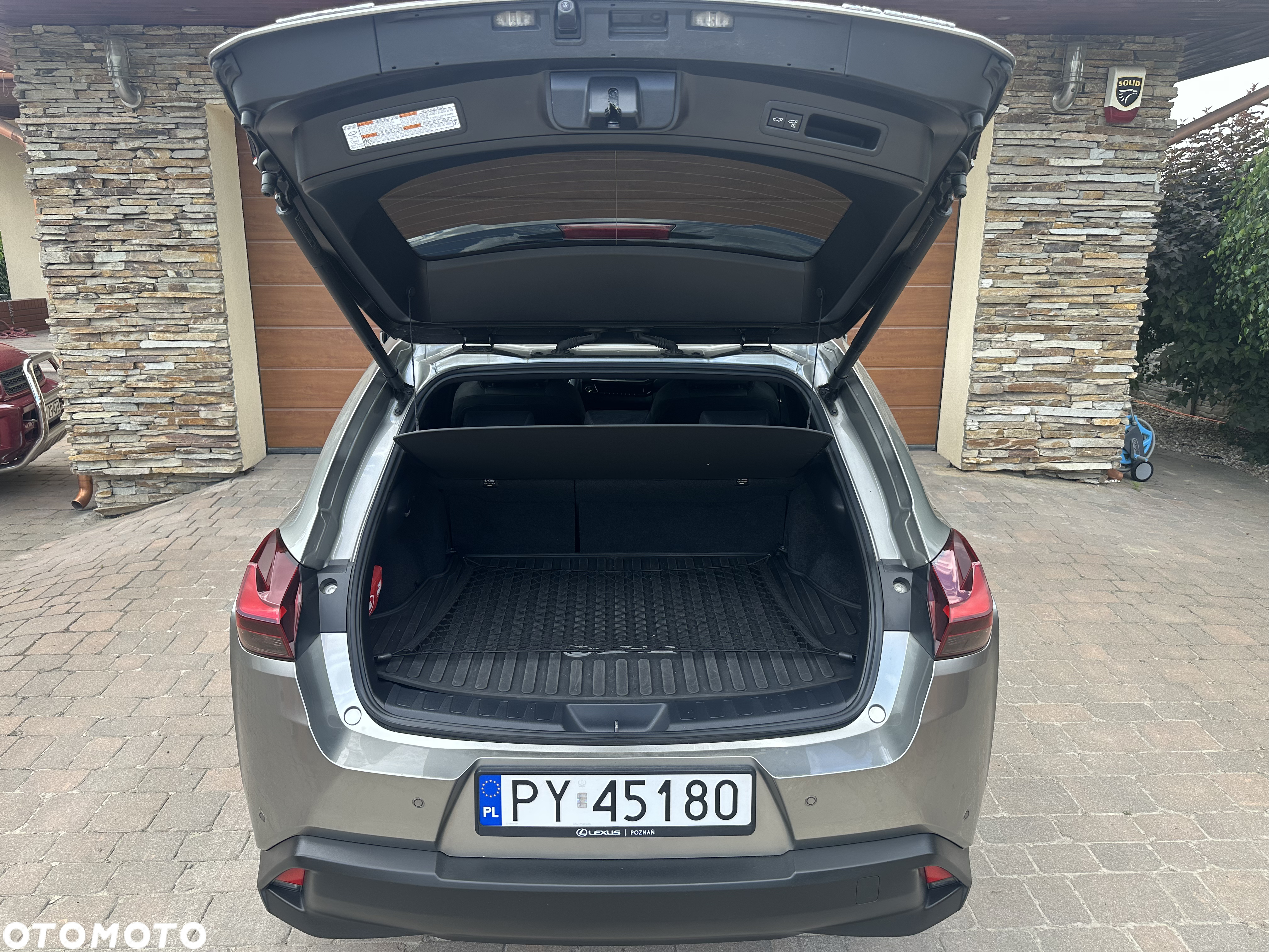 Lexus UX 200 GPF Business Edition 2WD - 9