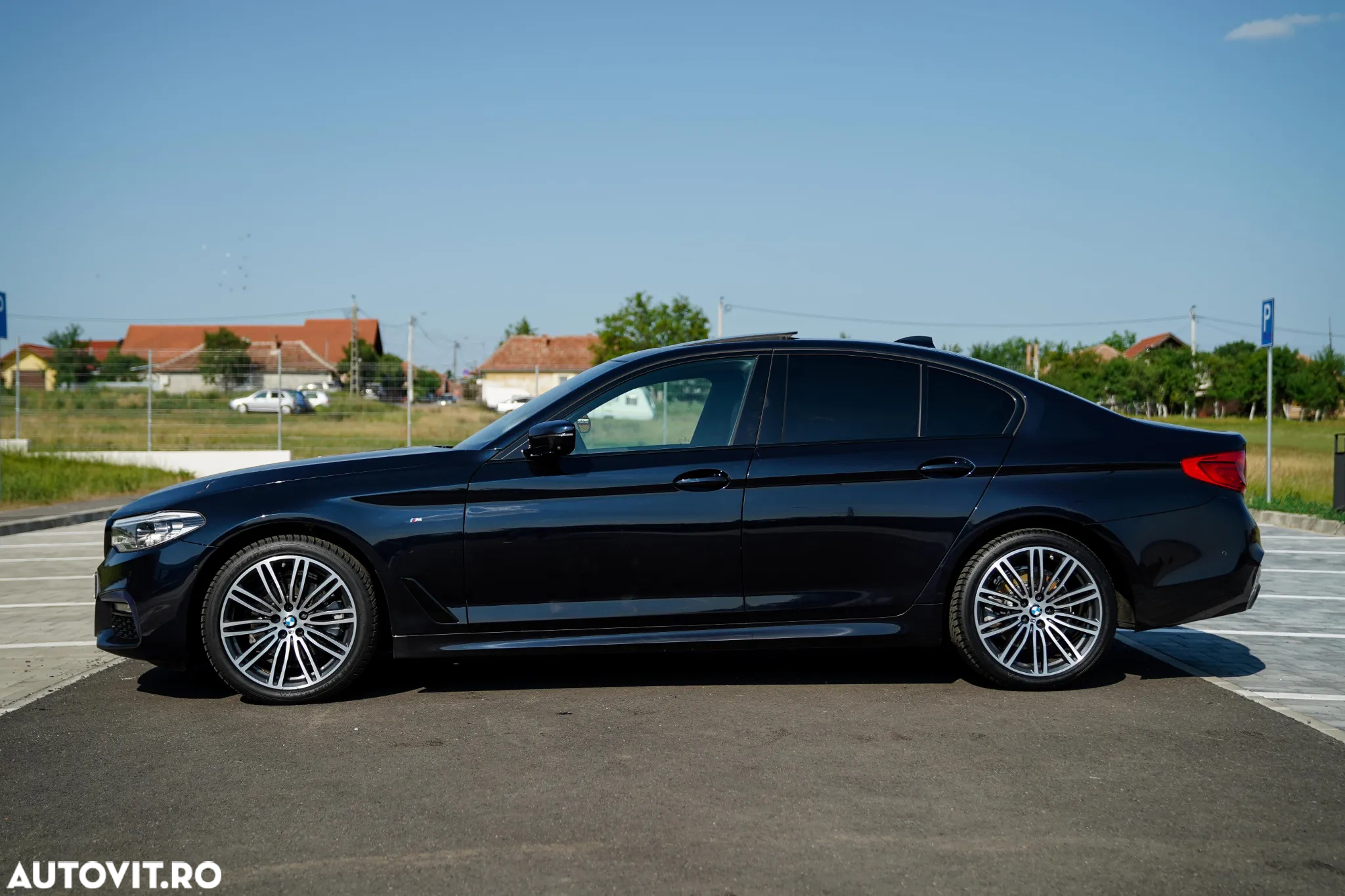 BMW Seria 5 520d xDrive AT MHEV - 10