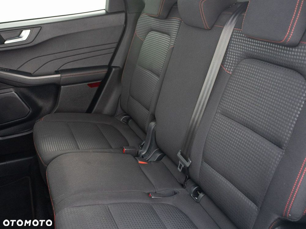 Ford Kuga - 27