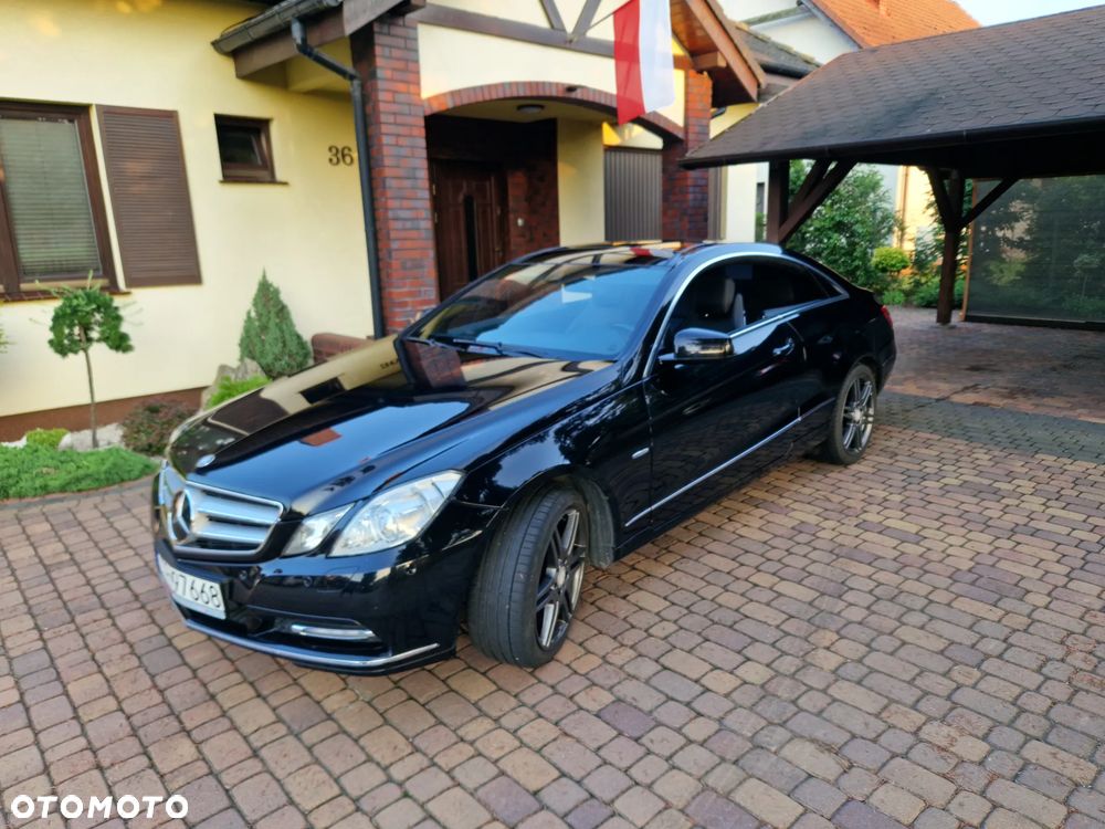 Mercedes-Benz Klasa E 250 CGI BlueEFFICIENCY Automatik Avantgarde - 2