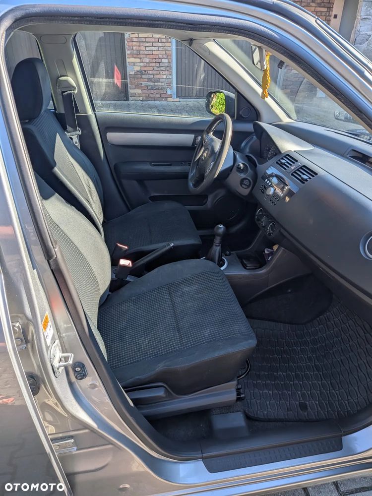 Suzuki Swift 1.3 GC (klm) - 9