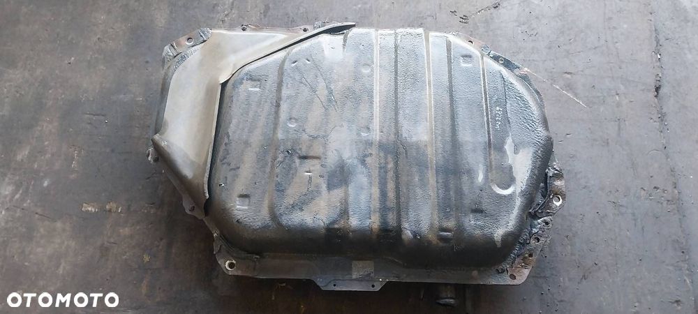 BAK ZBIORNIK PALIWA + POMPKA METALOWY MAZDA PREMACY I 2.0 16V - 3