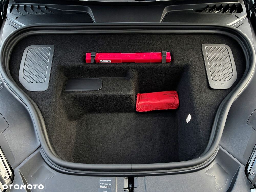 Porsche Macan - 37