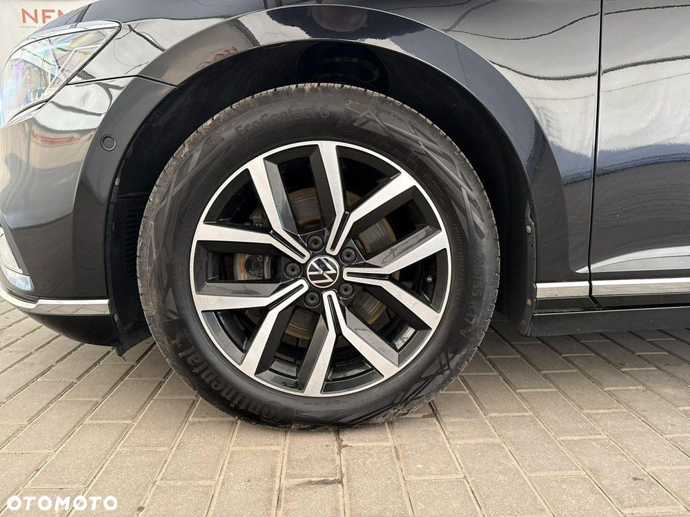 Volkswagen Passat - 21