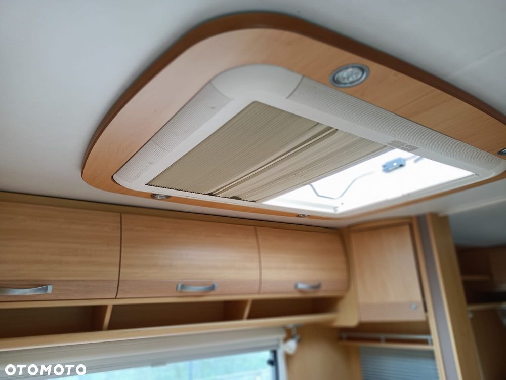 Dethleffs Camper 530 - 25