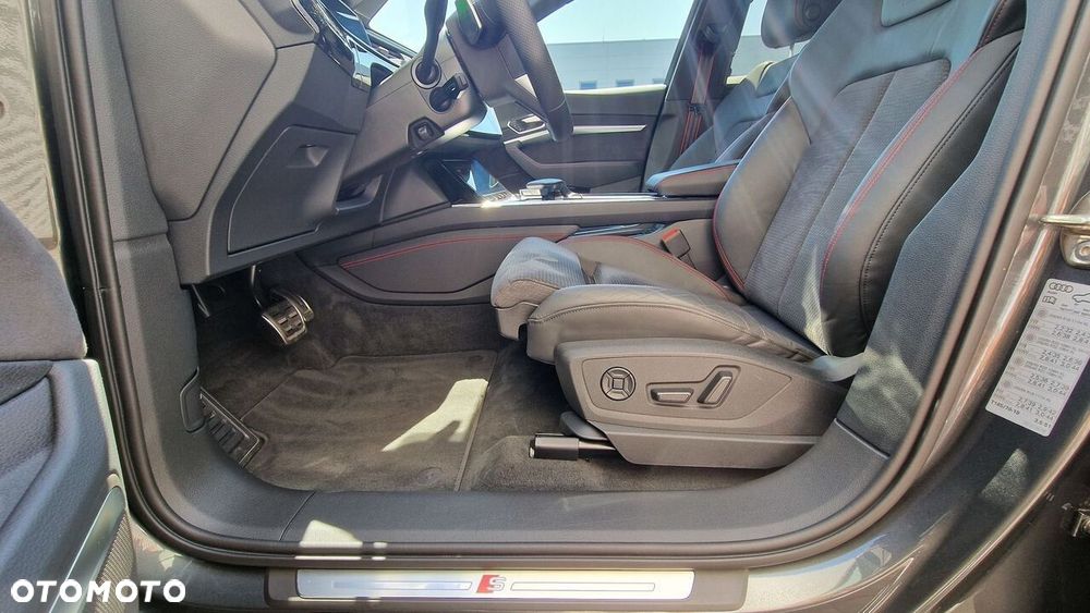 Audi Q8 - 17