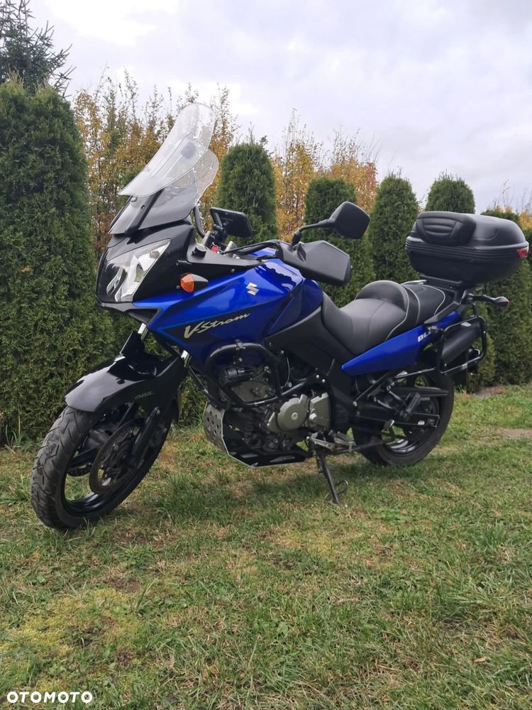 Suzuki V-STROM - 1